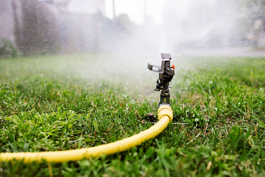 Irrigation Systems vs. Traditional Sprinklers